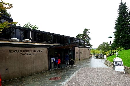 ノルウェーの草屋根