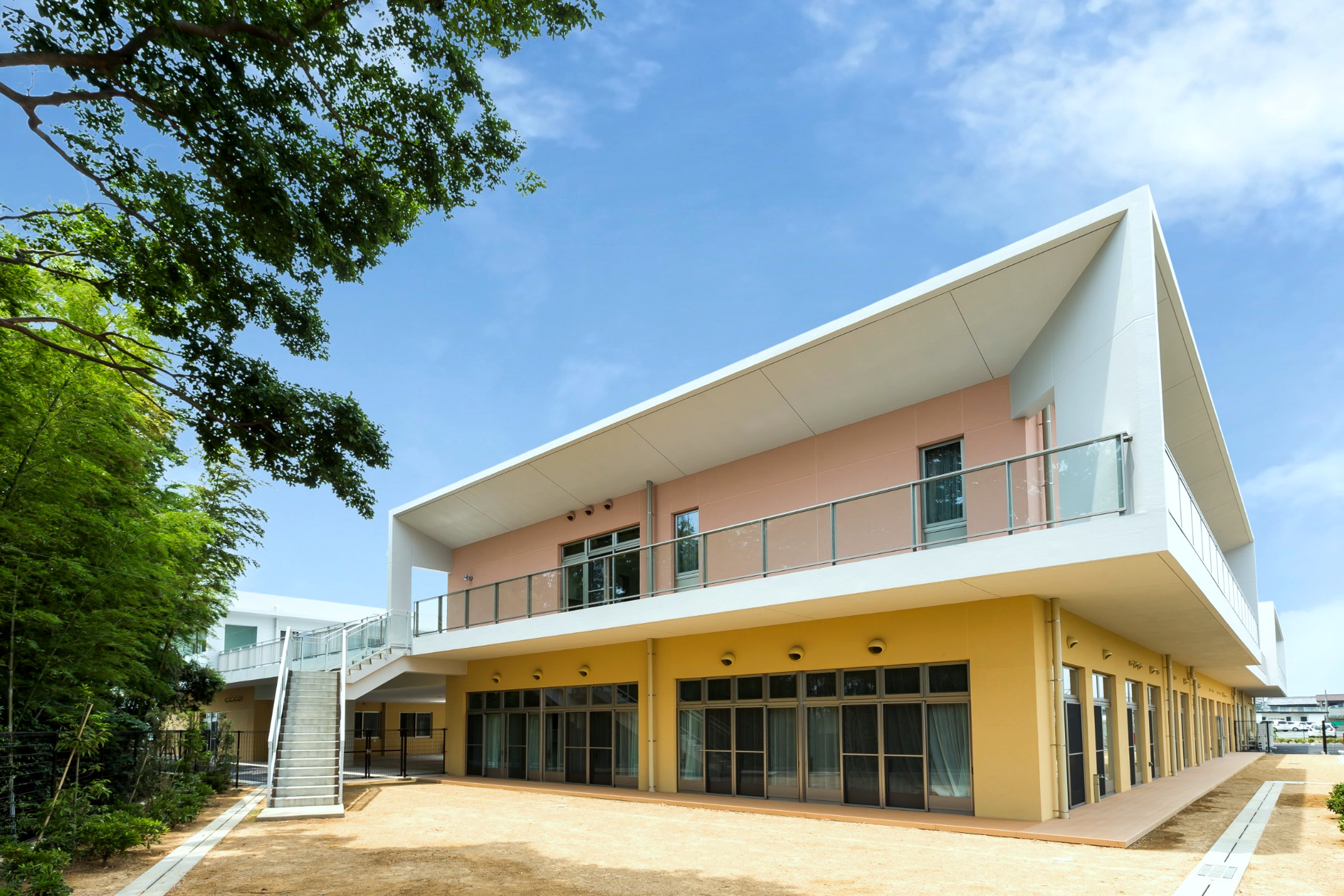 信愛医療療育センター