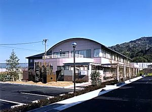 やきつべの径診療所