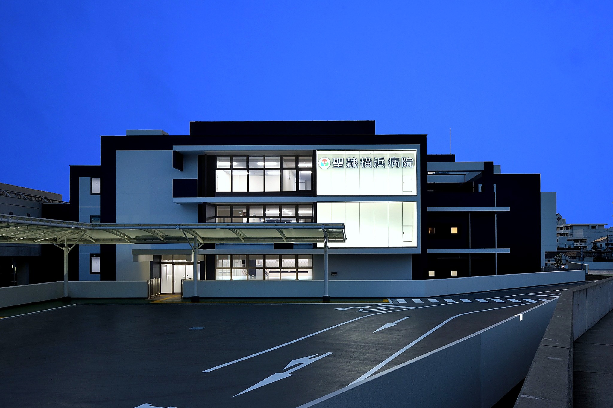 聖隷横浜病院　新外来棟