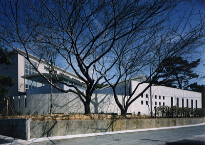 浜松学院大学短期大学部　３号館