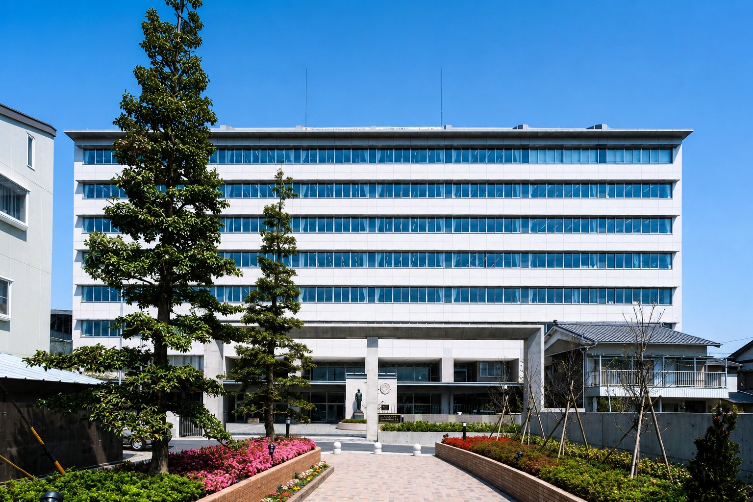 浜松開誠館中学校・高等学校 外観1