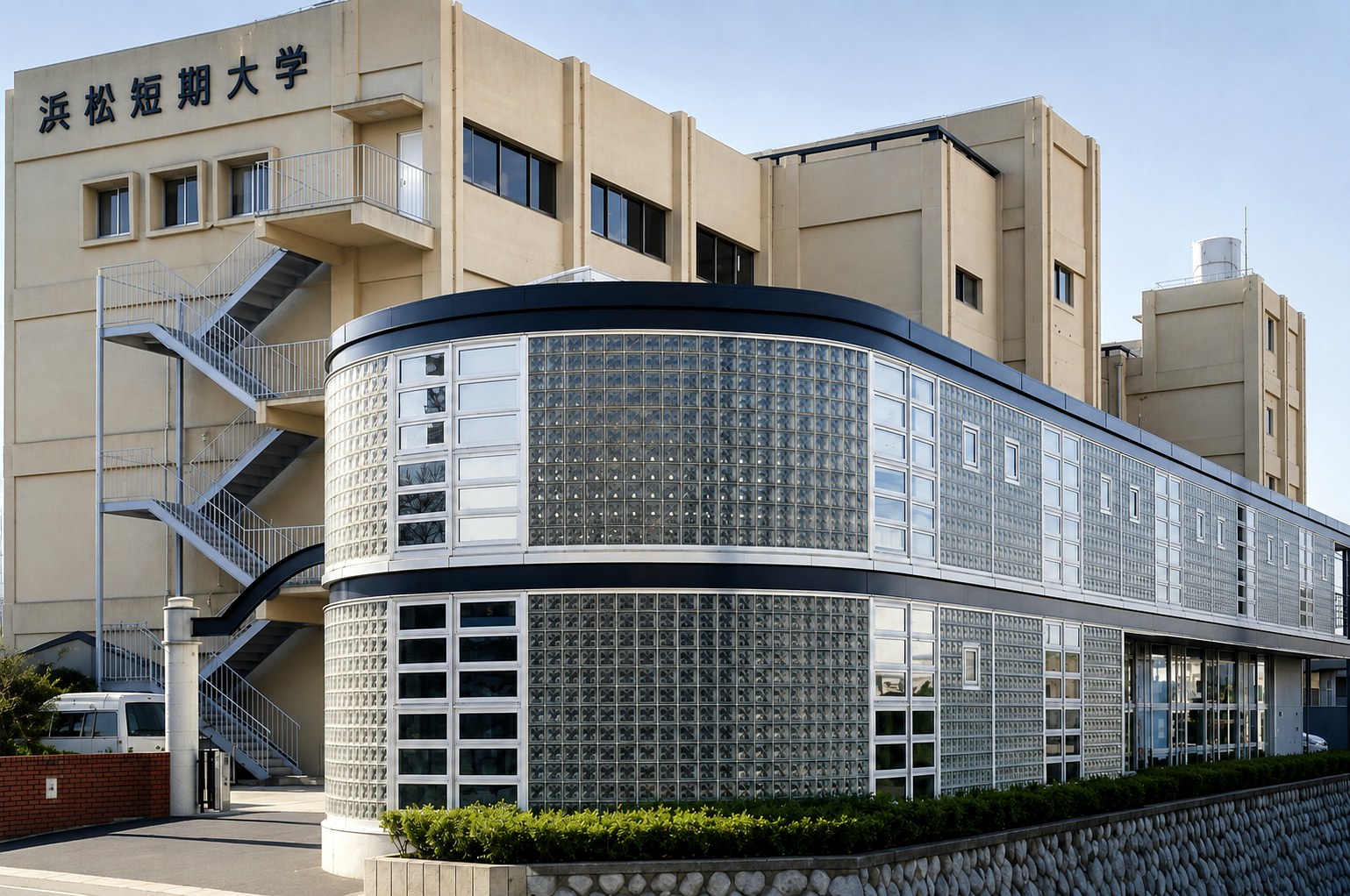 浜松学院大学短期大学部クラブハウス 写真2